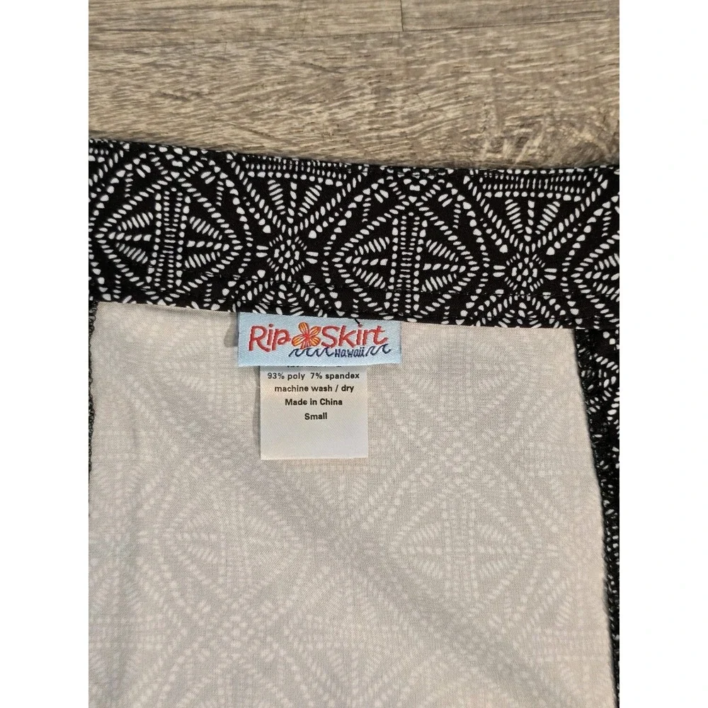 Rip Skirt Paia Maui Women's Mini‎ Skirt - Size Small